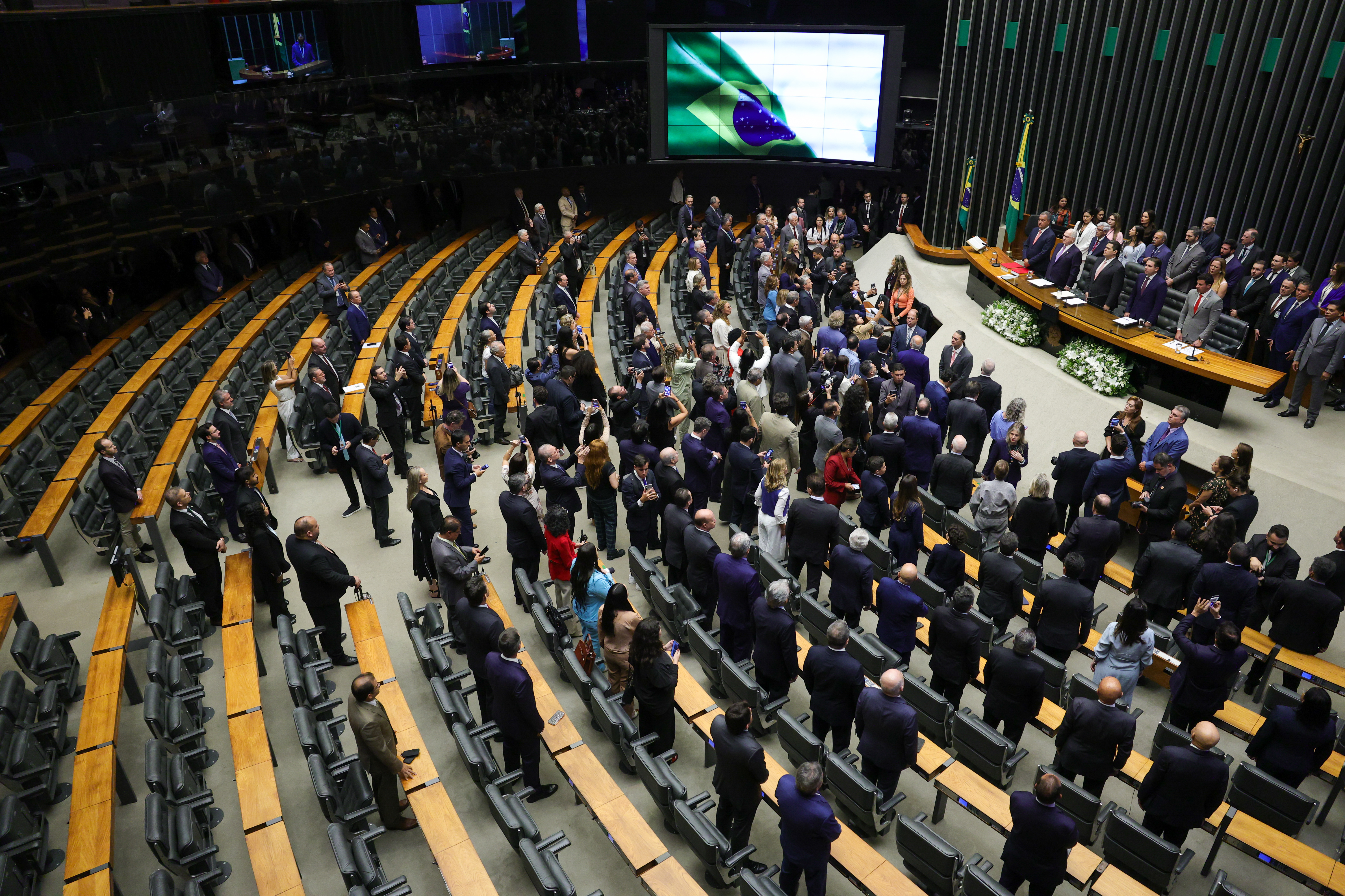 Quase sete em cada dez integrantes do próximo Congresso têm baixo alinhamento com agenda ambiental
